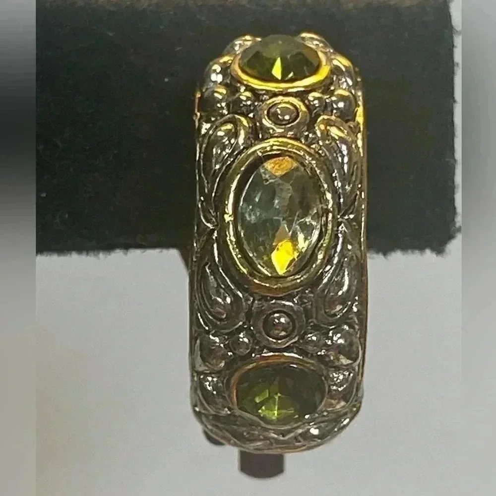 COPY - SILVER GOLD AND LIME GREEN STONES - CLIP ON EARRINGS - Picture 2 of 12